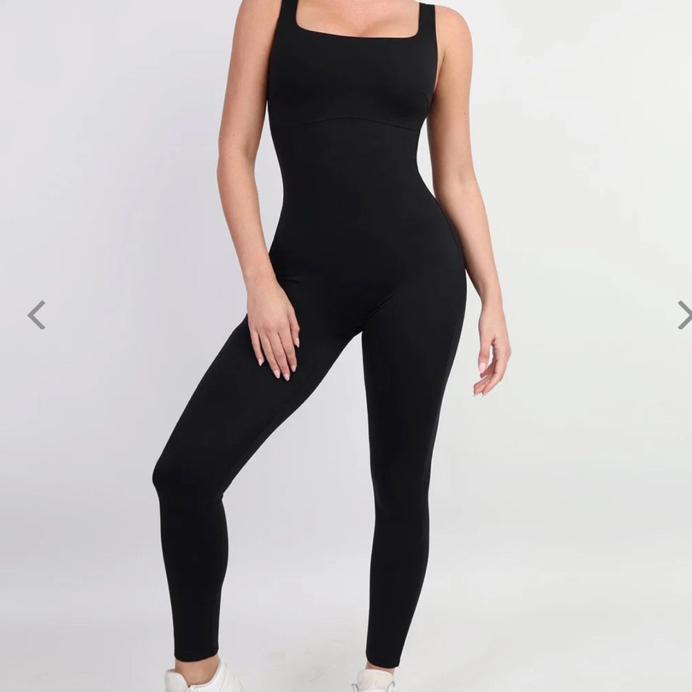 Popilush Black Shapewear Square Neck Thigh Slimming Workout Jumpsuit